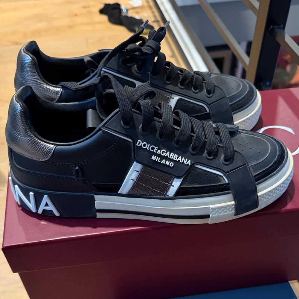 Dolce & Gabbana Black and White Men's Sneakers